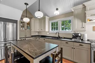 141 Bank St, Harwich, MA 02646 - Photo 10