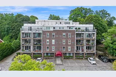 16 Addington Rd #12, Brookline, MA 02445 - Photo 4