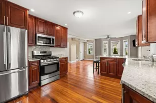 46 School St, Salem, MA 01970 - Photo 4