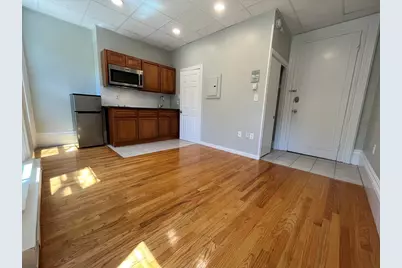 70 Pinckney #2, Boston, MA 02114 - Photo 2