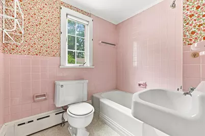19 Eastern Ave, Essex, MA 01929 - Photo 12