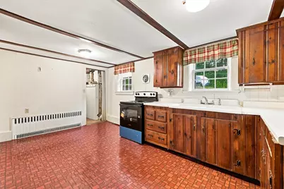 19 Eastern Ave, Essex, MA 01929 - Photo 16