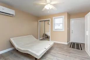 521 Kempton St, New Bedford, MA 02740 - Photo 8