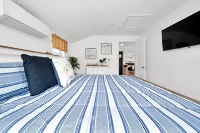 8 Green St, Wareham, MA 02558 - Photo 16