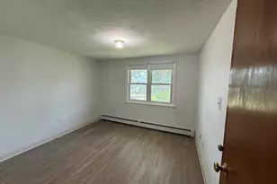 54 Pleasant St, Wareham, MA 02571 - Photo 12