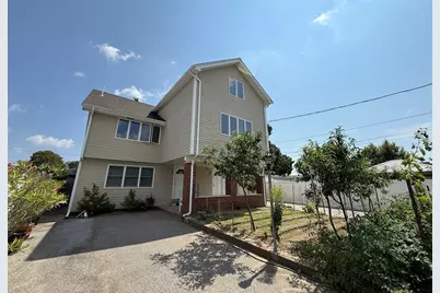 54 Pleasant St #A, Wareham, MA 02571 - Photo 1