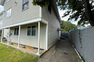 54 Pleasant St, Wareham, MA 02571 - Photo 20