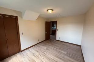 54 Pleasant St, Wareham, MA 02571 - Photo 12