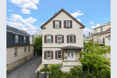 21 Salisbury St, New Bedford, MA 02744 - Photo 2