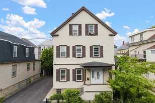 21 Salisbury St, New Bedford, MA 02744 - Photo 2