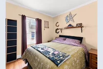 21 Salisbury St, New Bedford, MA 02744 - Photo 12