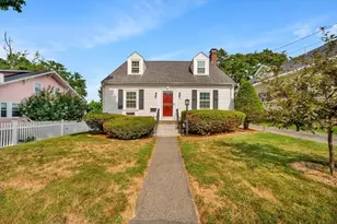 21 Leroy Ave, Haverhill, MA 01835 - Photo 4