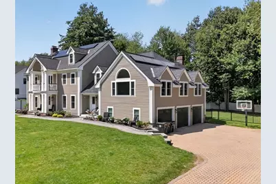 4 Fairway Dr, Andover, MA 01810 - Photo 2