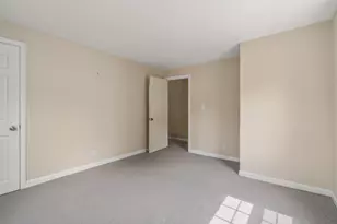 6 Tyler St, Boston, MA 02136 - Photo 18