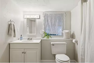 668 Summer St, Rockland, MA 02370 - Photo 26