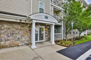 57 Augustus Ct, Reading, MA 01867 - Photo 2