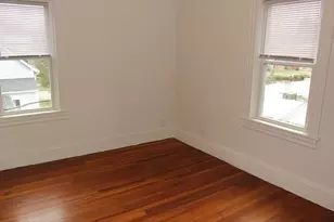 124 Dunham St, Attleboro, MA 02703 - Photo 2
