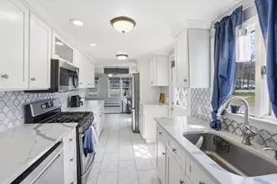 107 Pond St, Rockland, MA 02370 - Photo 12