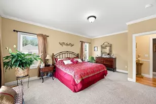 135 Lancaster Dr, Agawam, MA 01001 - Photo 14