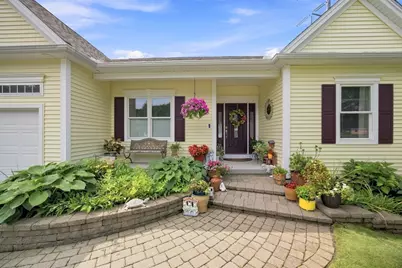 135 Lancaster Dr, Agawam, MA 01001 - Photo 4