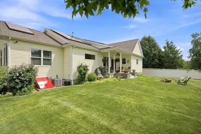 135 Lancaster Dr, Agawam, MA 01001 - Photo 38