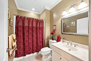 135 Lancaster Dr, Agawam, MA 01001 - Photo 12