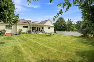 135 Lancaster Dr, Agawam, MA 01001 - Photo 36