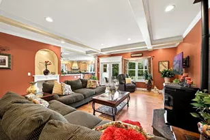 135 Lancaster Dr, Agawam, MA 01001 - Photo 10