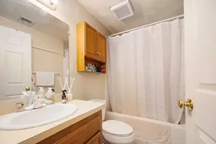 127 Maple St, Attleboro, MA 02703 - Photo 12