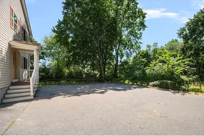 127 Maple St, Attleboro, MA 02703 - Photo 4