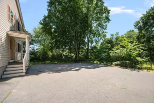 127 Maple St, Attleboro, MA 02703 - Photo 4
