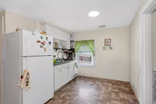 694 Merrimack St, Lowell, MA 01854 - Photo 28