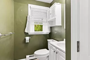 20 Chestnut St, East Bridgewater, MA 02333 - Photo 12