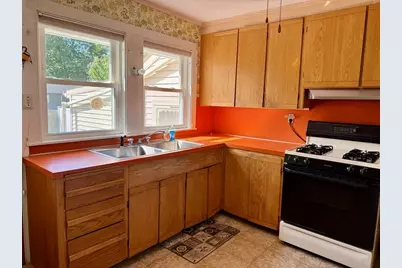 16 Pauline St, New Bedford, MA 02740 - Photo 16