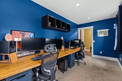 396 Central St, Mansfield, MA 02048 - Photo 14