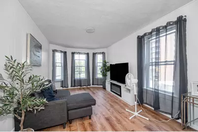 694 Merrimack Street, Lowell, MA 01854 - Photo 8