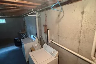 215 Knight Ave, Attleboro, MA 02703 - Photo 10