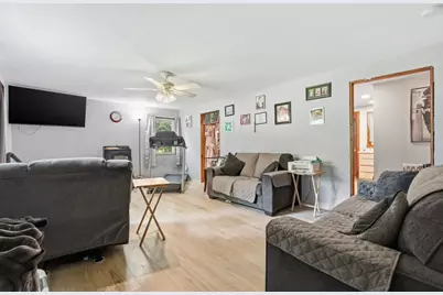 483 Federal St, Montague, MA 01351 - Photo 10