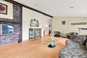 79 Pond Cir, Mashpee, MA 02649 - Photo 10