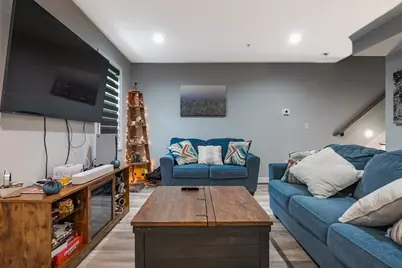 550 Spring St #1, Fall River, MA 02721 - Photo 6