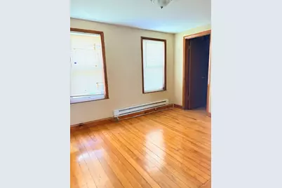 91 Ward St #2, Worcester, MA 01610 - Photo 6