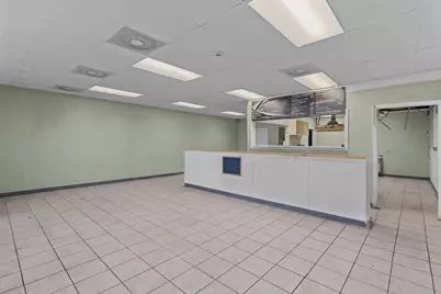 184 W Main Street, Dudley, MA 01571 - Photo 24