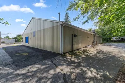 184 W Main Street, Dudley, MA 01571 - Photo 32