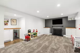 17 Lowell St, Andover, MA 01810 - Photo 18
