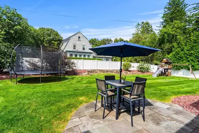 17 Lowell St, Andover, MA 01810 - Photo 4