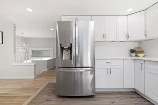 1 Belnap Rd, Boston, MA 02136 - Photo 10