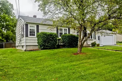14 Bliss Rd, Bellingham, MA 02019 - Photo 2