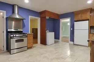 90 Pacific St, Fitchburg, MA 01420 - Photo 4