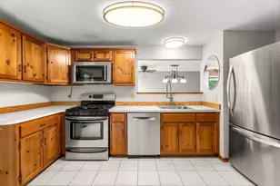 13 Eaton Ct, Haverhill, MA 01832 - Photo 10