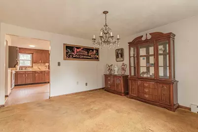 27 Sylvanus Wood Ln, Woburn, MA 01801 - Photo 8